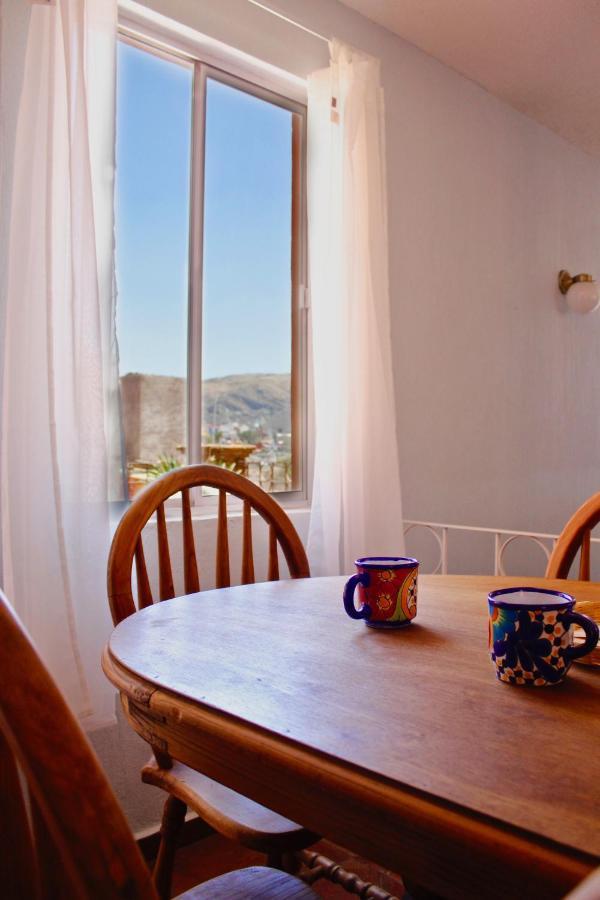 Apartment Colorful Family With Terrace And Free Parking Guanajuato
