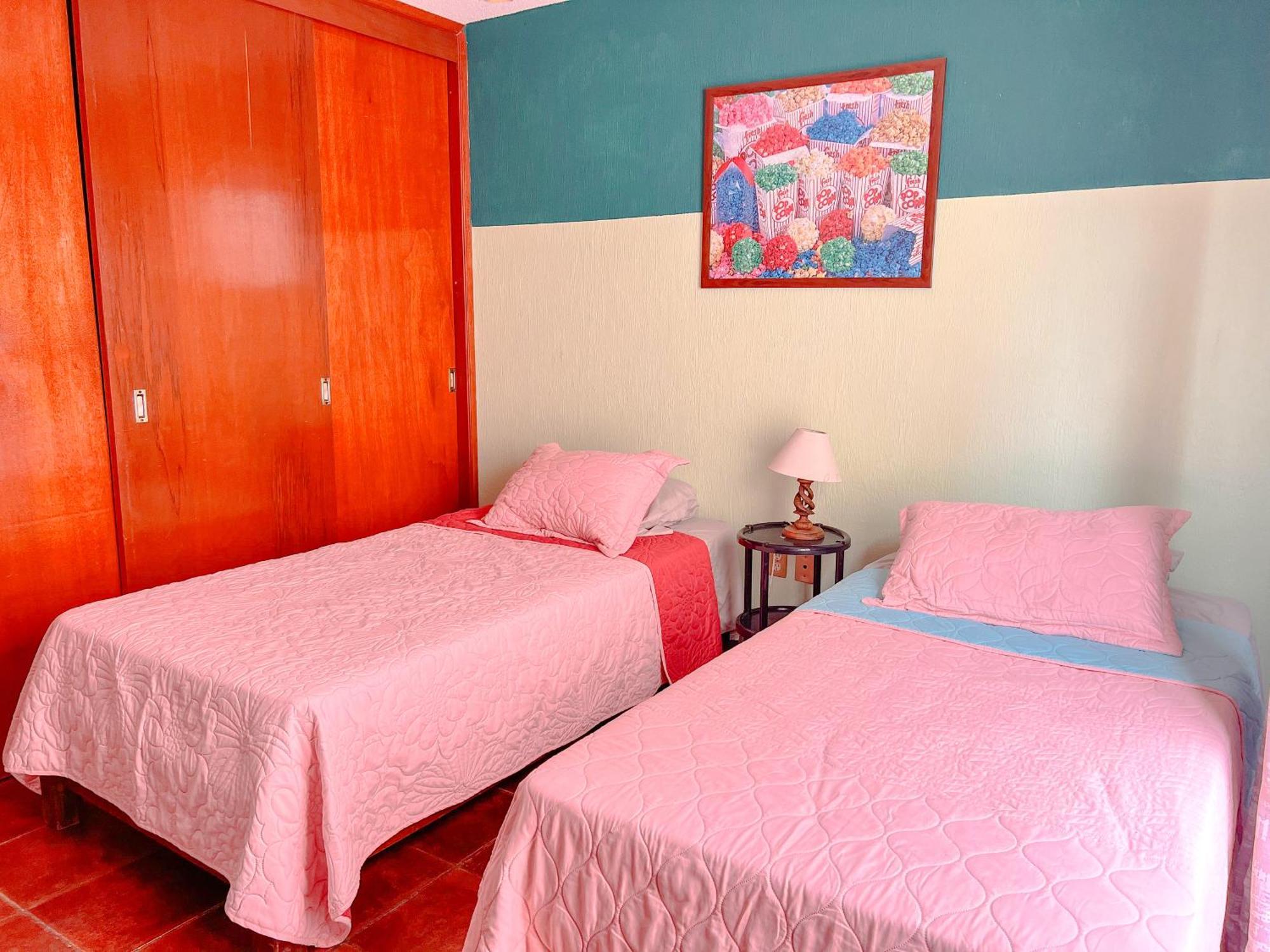 Colorful Family With Terrace And Free Parking * Guanajuato